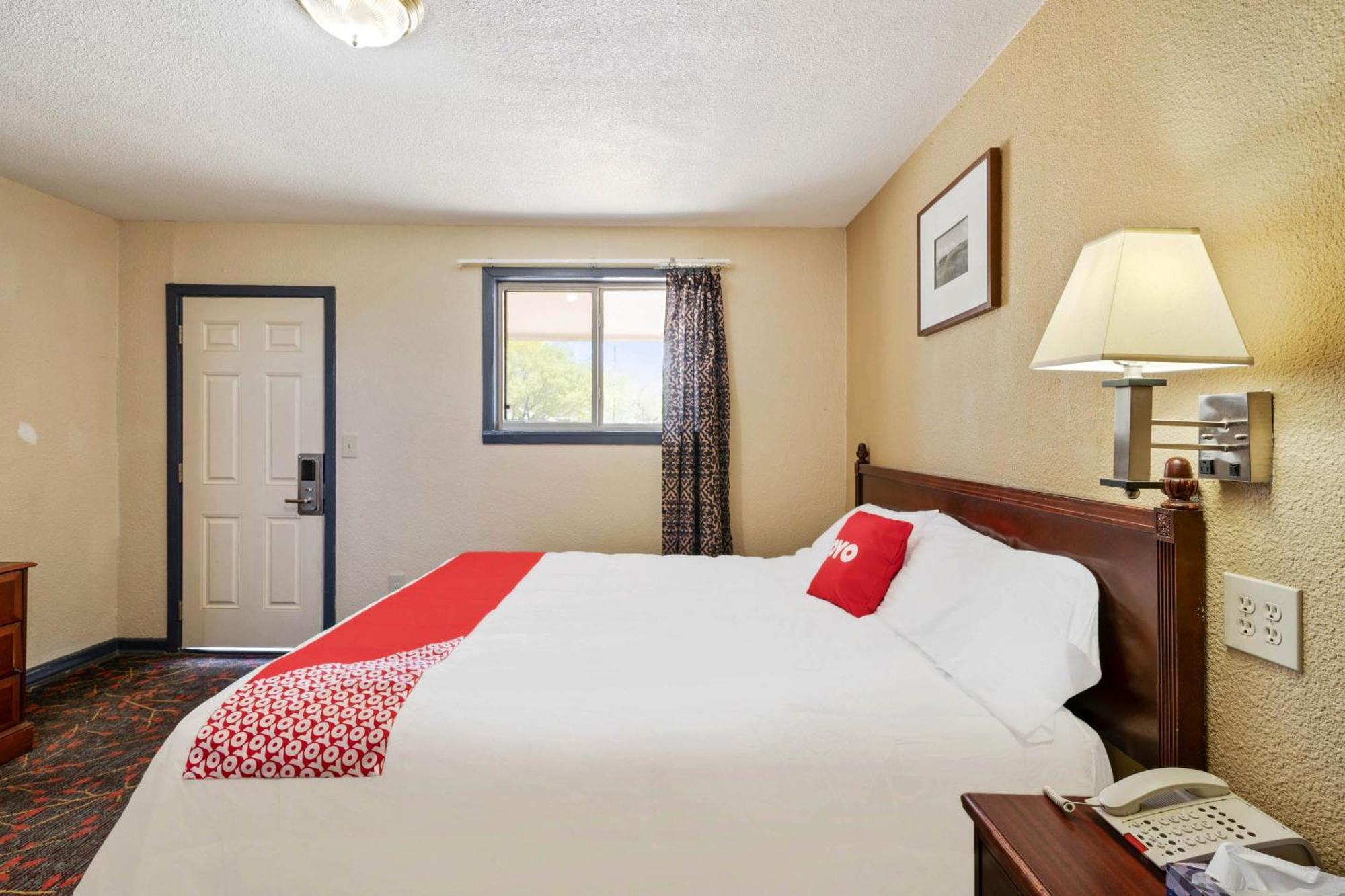 Oyo Hotel Luling Tx Downtown I-10/Us-90 Extérieur photo